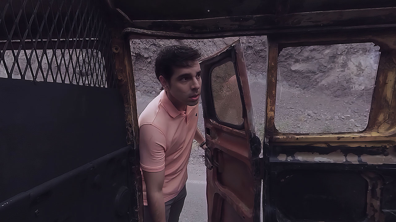 The influencer at the van's rusted door
